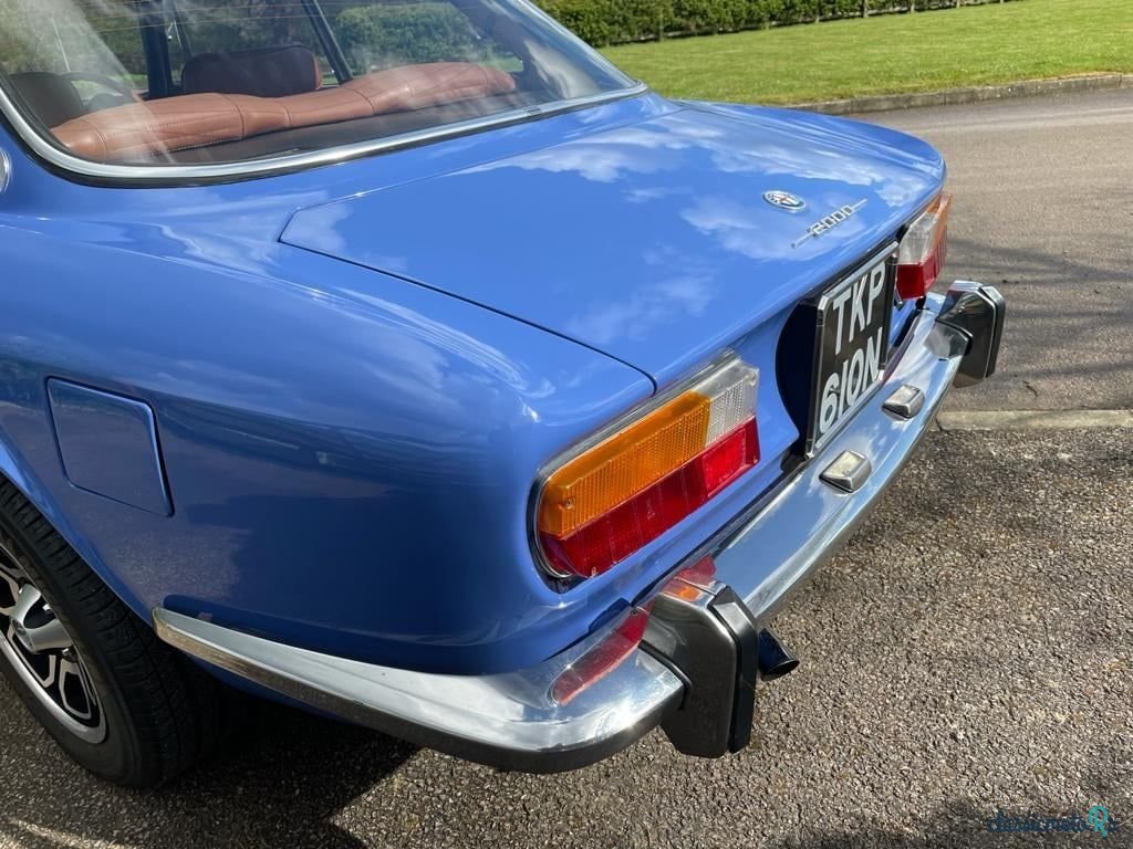 1974' Alfa Romeo 2000 photo #4