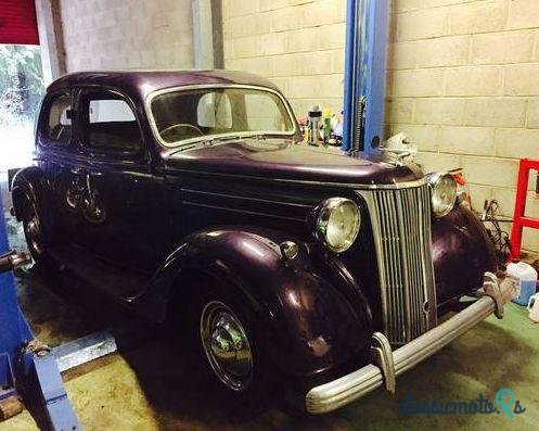 1949' Ford V8 Pilot photo #2