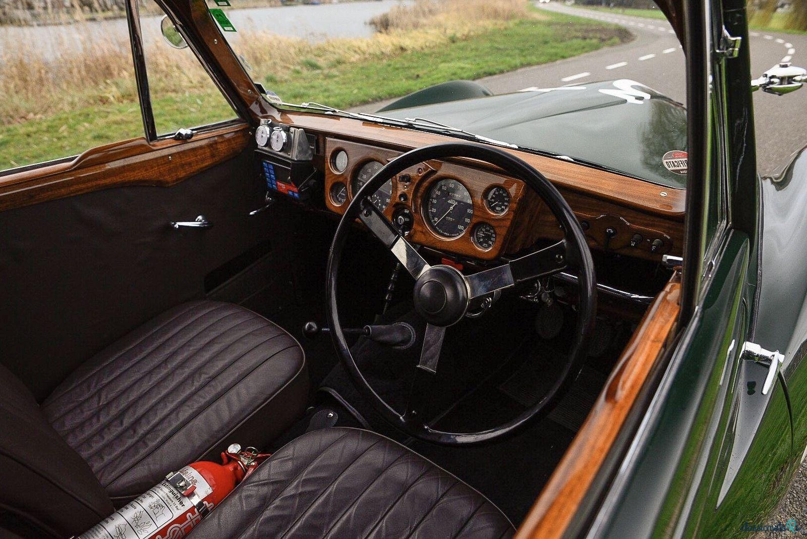1948' Healey Elliott photo #3