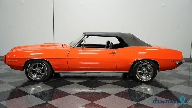 1969' Pontiac Firebird photo #2