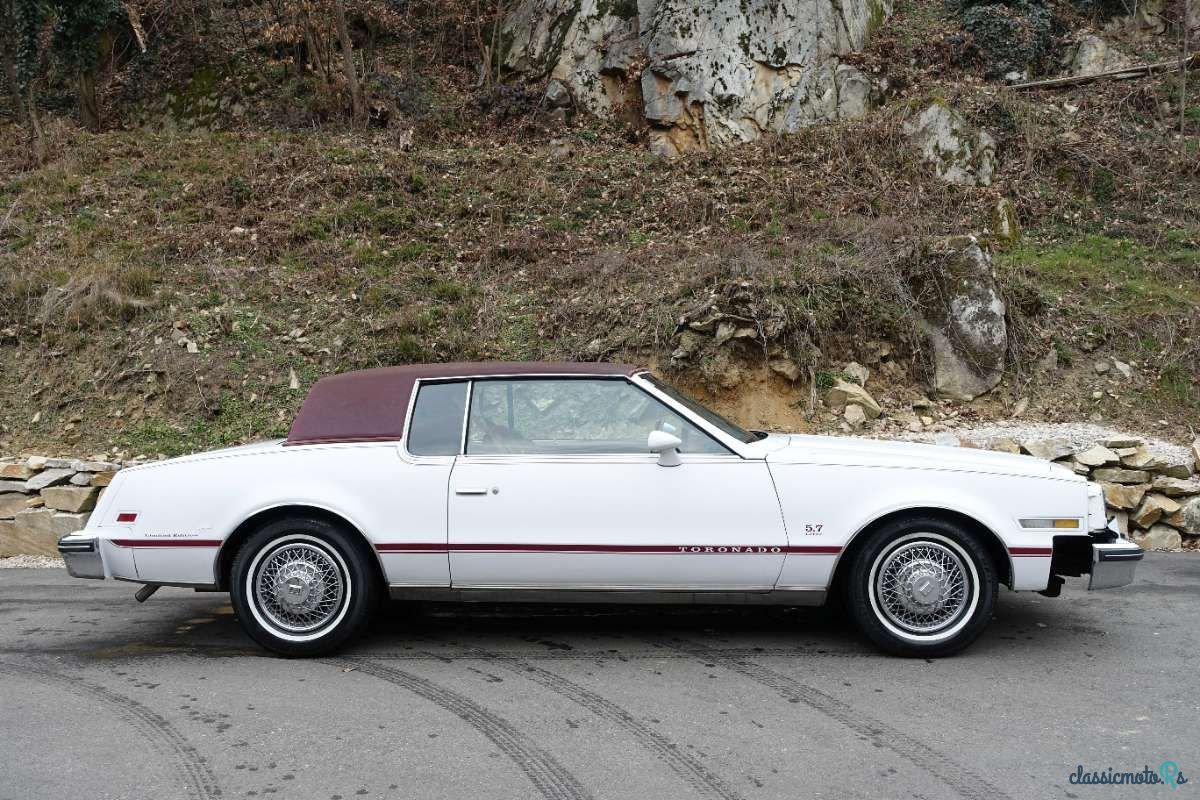 1979' Oldsmobile Toronado photo #2