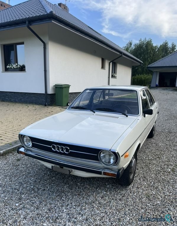 1973' Audi 80 photo #1