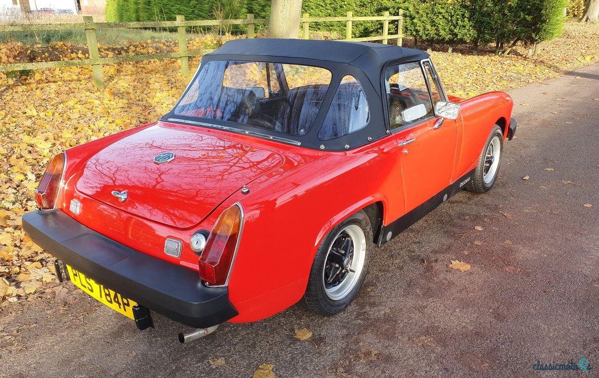 1976' MG Midget photo #3