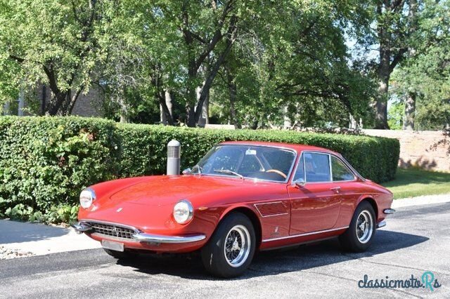 1967' Ferrari 330 photo #2