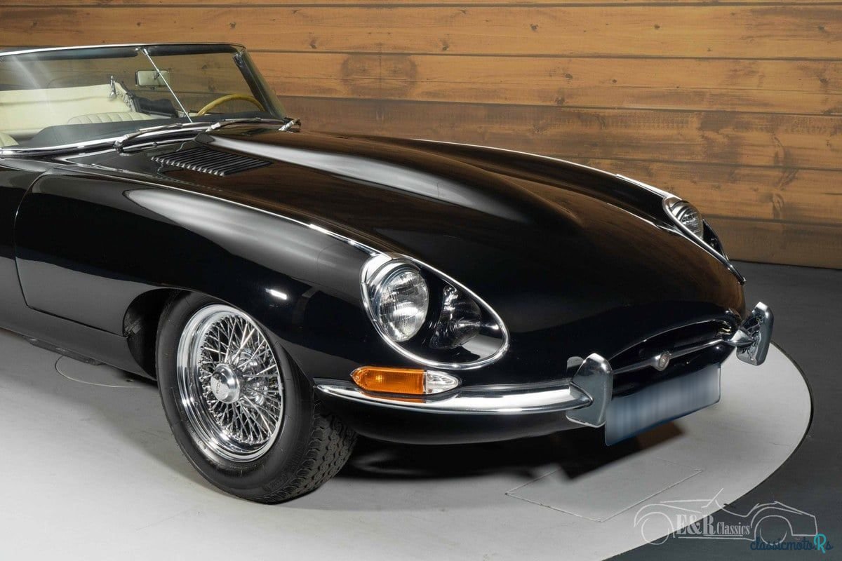 1967' Jaguar E-Type photo #4