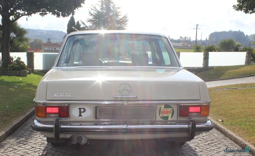 1970' Mercedes-Benz 220 photo #4