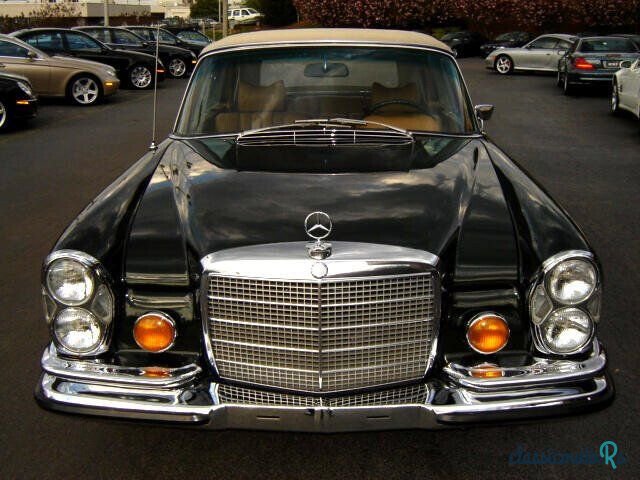 1970' Mercedes-Benz 280SE photo #3