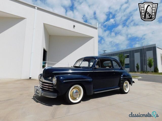 1946' Ford Deluxe photo #2