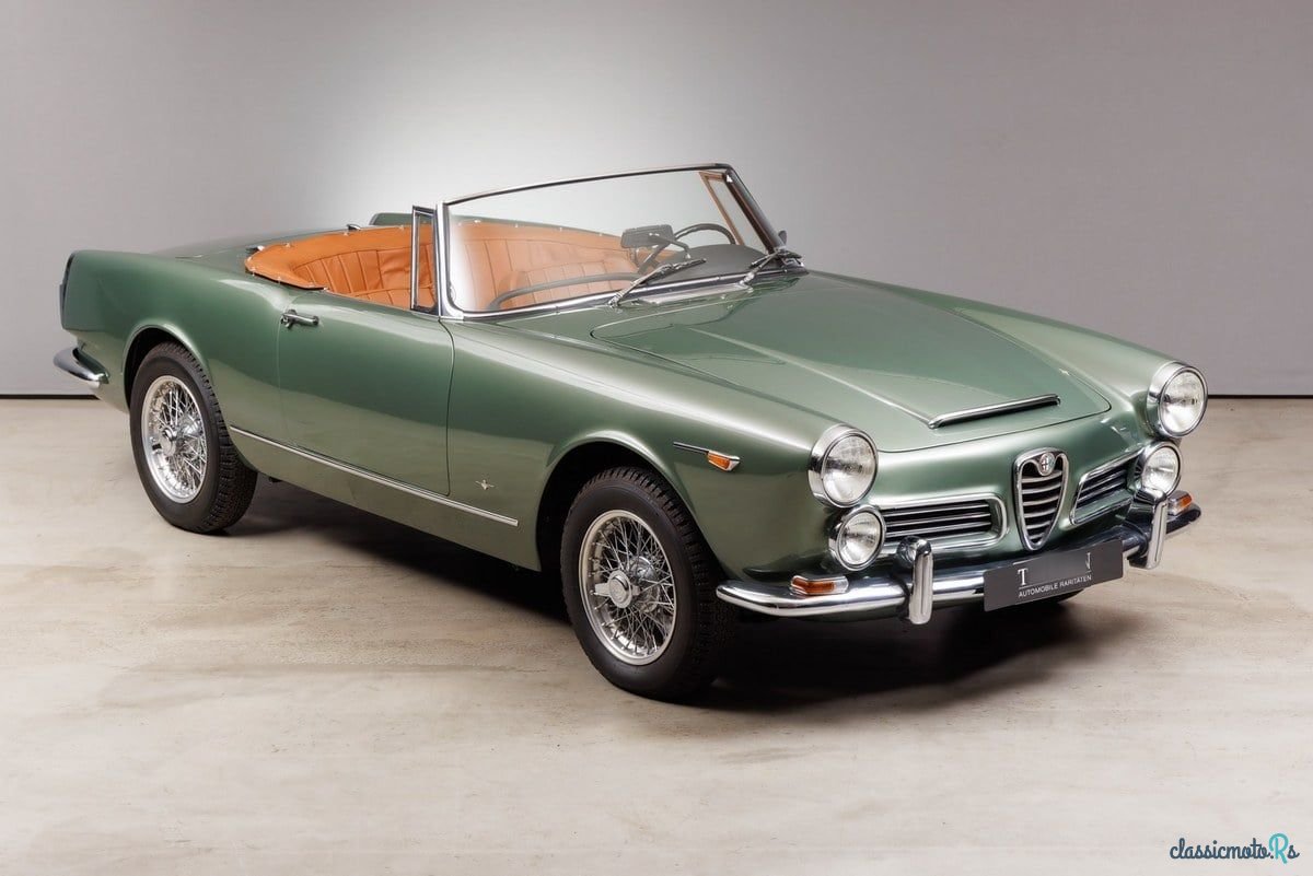 1962' Alfa Romeo 2600 photo #5