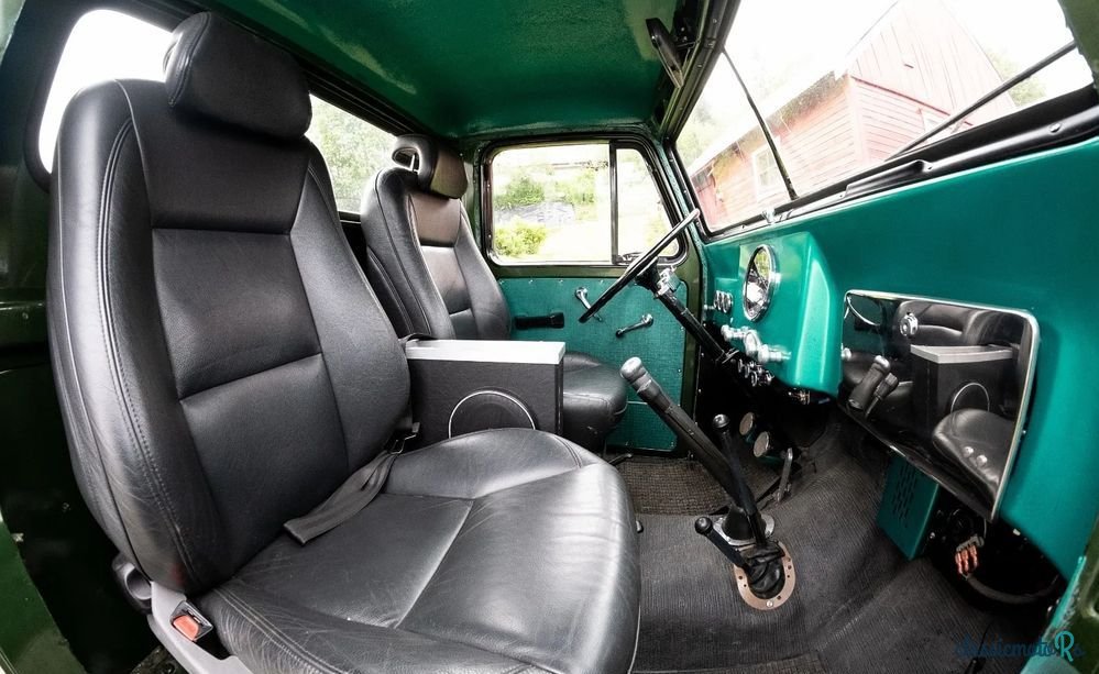 1962' Jeep Willys photo #4