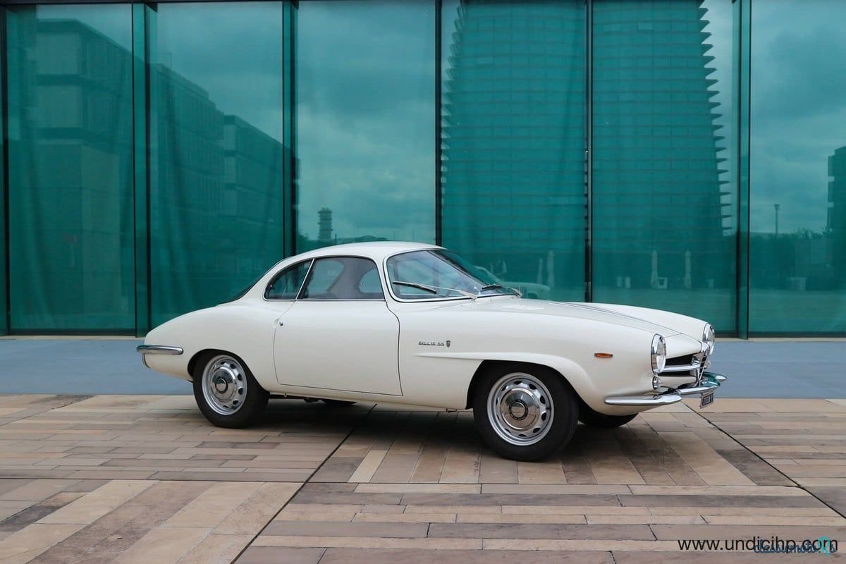 1964' Alfa Romeo Giulia photo #1