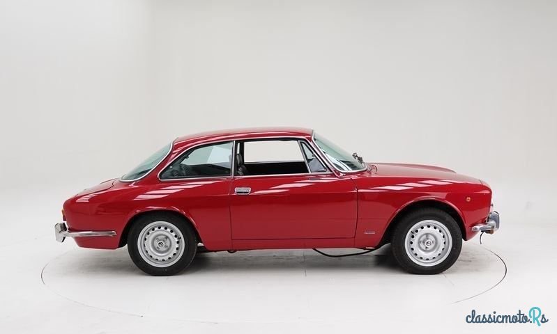 1976' Alfa Romeo Gtv 2000 photo #3