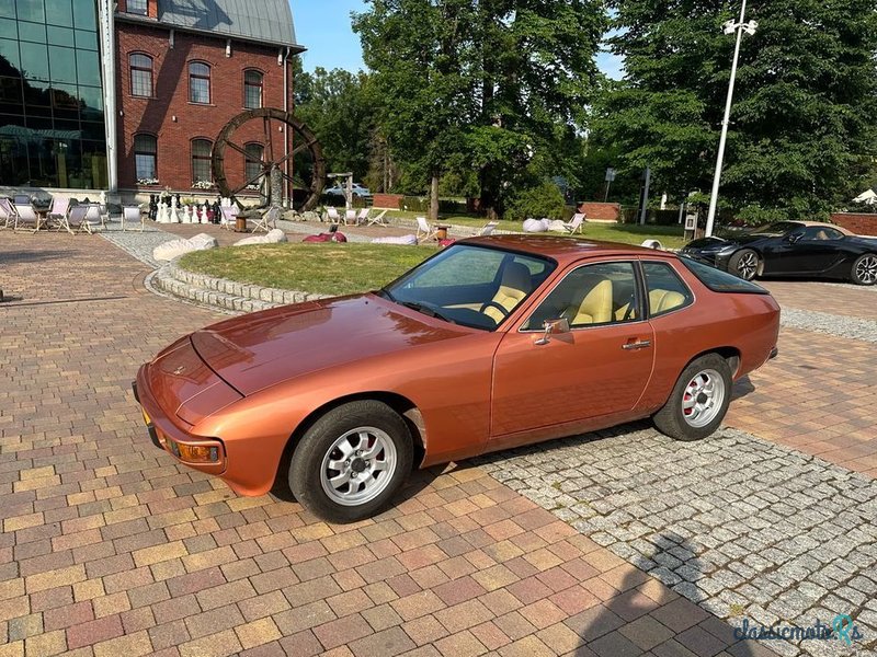 1977' Porsche 924 photo #3