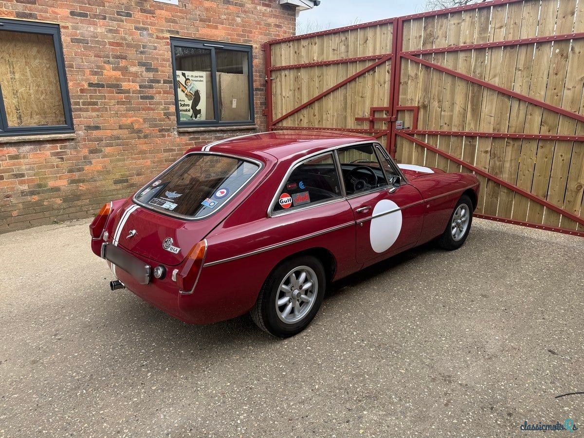 1975' MG MGB photo #6