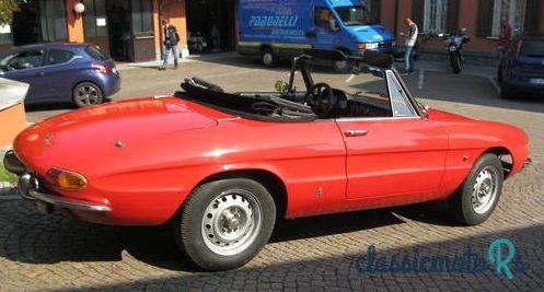 1967' Alfa Romeo Duet Spoon Tye photo #2