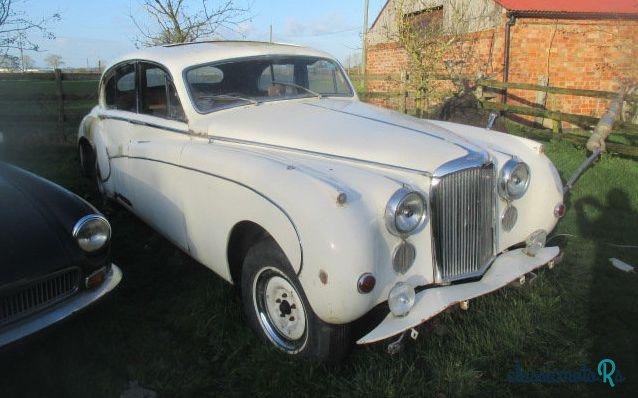 1960' Jaguar Mk9 photo #1