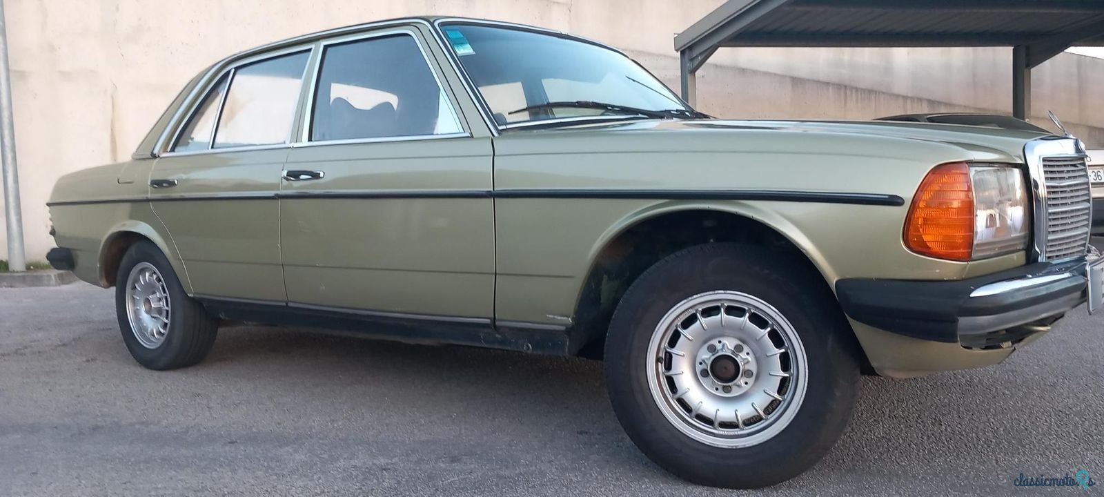 1979' Mercedes-Benz 300 photo #2