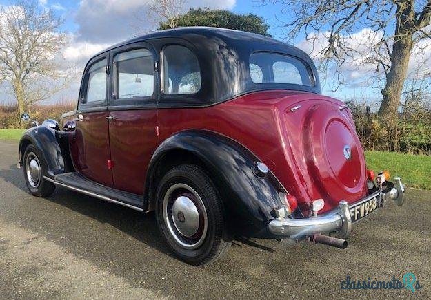1949' Rover 75 P3 Saloon photo #1