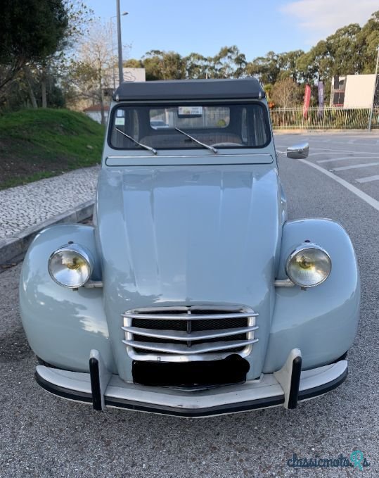 1967' Citroen 2CV photo #2