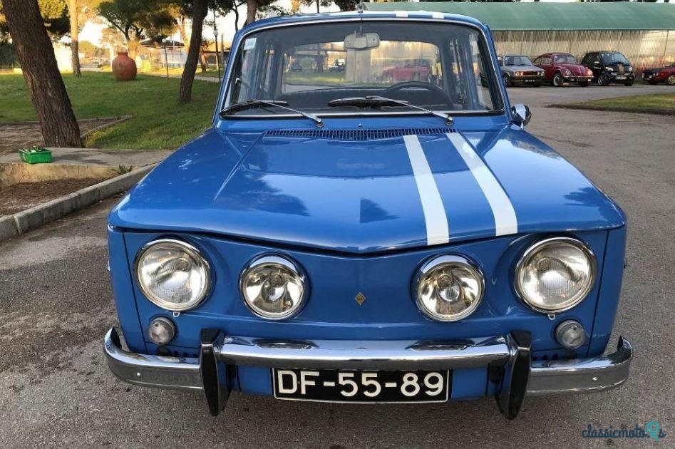1968' Renault 8 photo #2