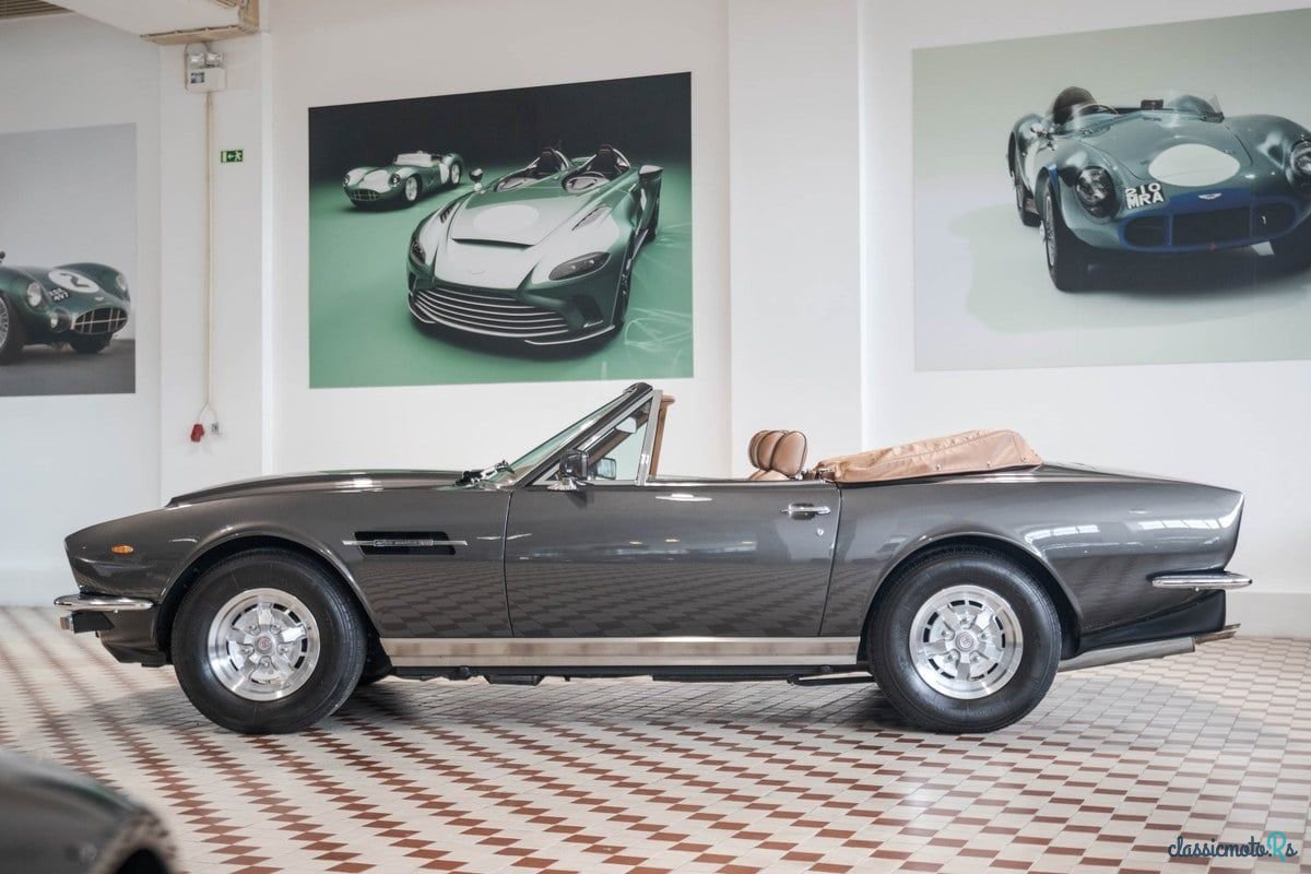 1982' Aston Martin V8 Volante photo #6