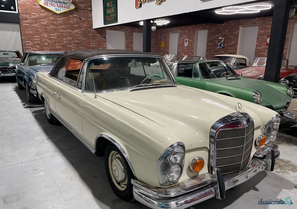 1965' Mercedes-Benz 250SE W111 photo #1