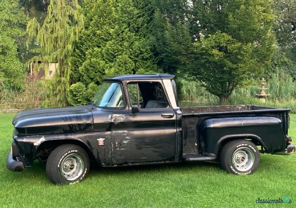 1961' Chevrolet C-10 photo #3