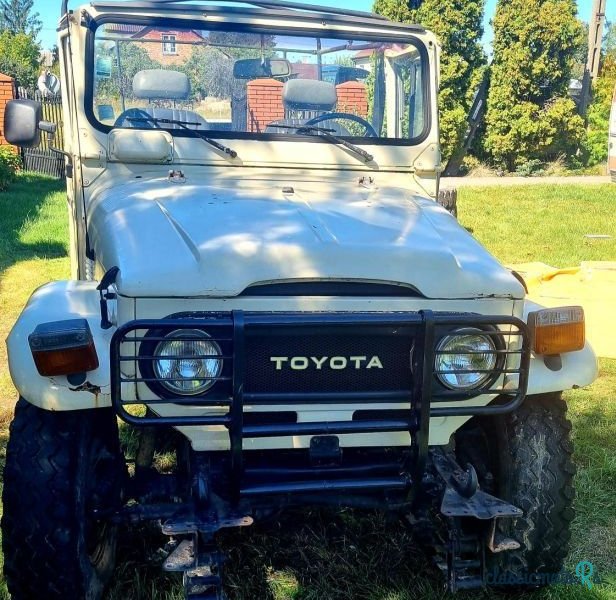 1978' Toyota Land Cruiser photo #2