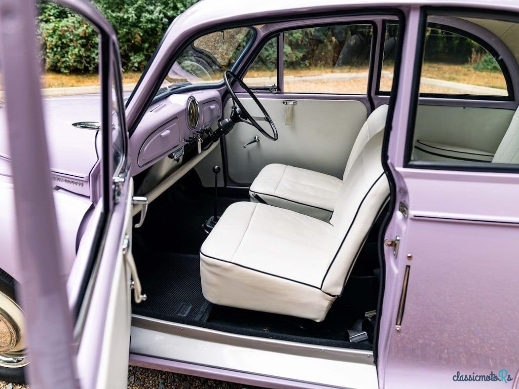 1961' Morris Minor photo #4