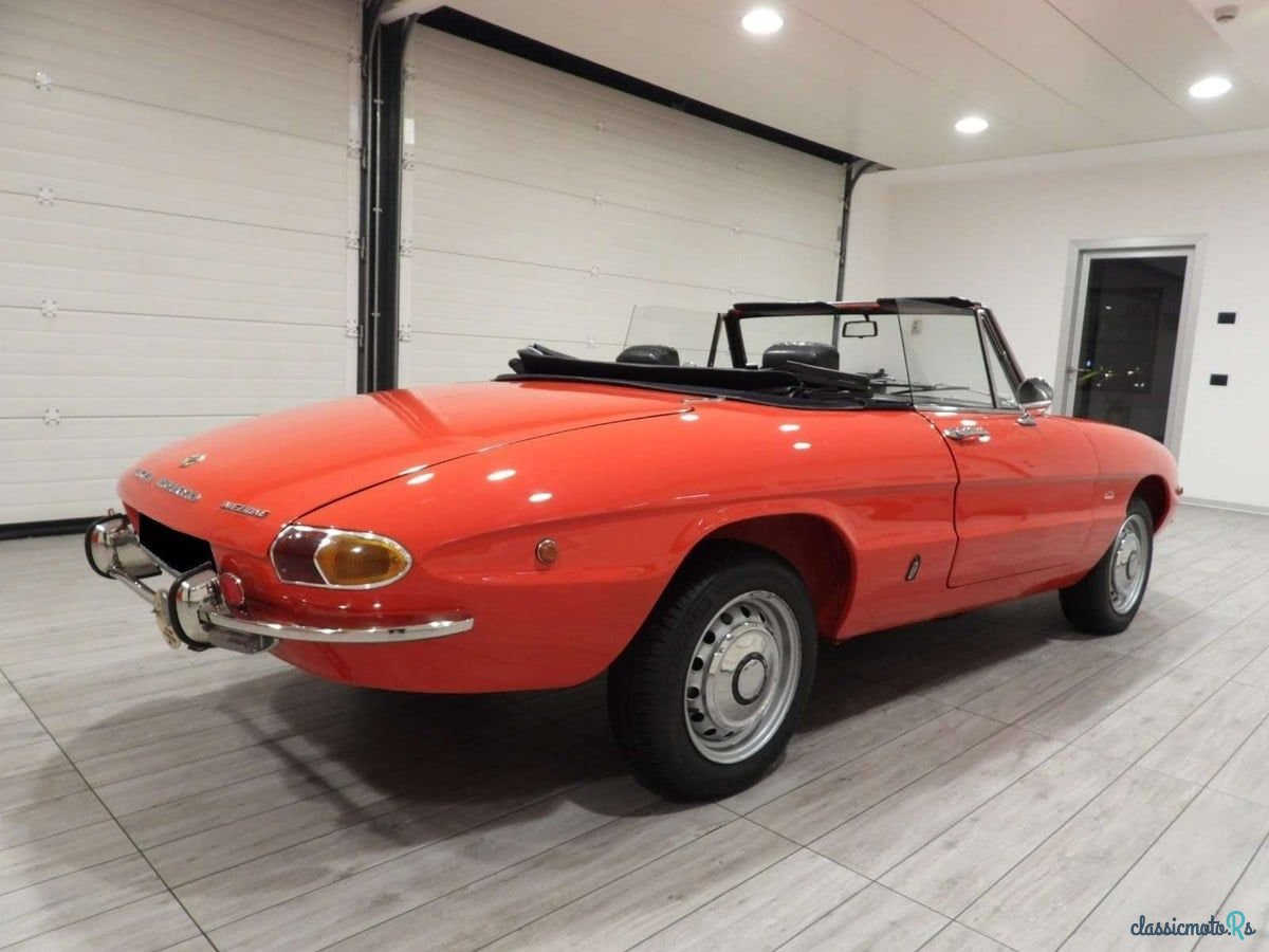 1969' Alfa Romeo Spider photo #4