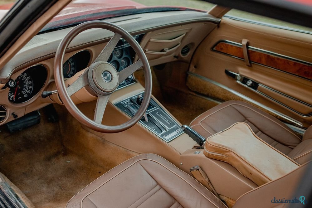 1976' Chevrolet Corvette photo #4