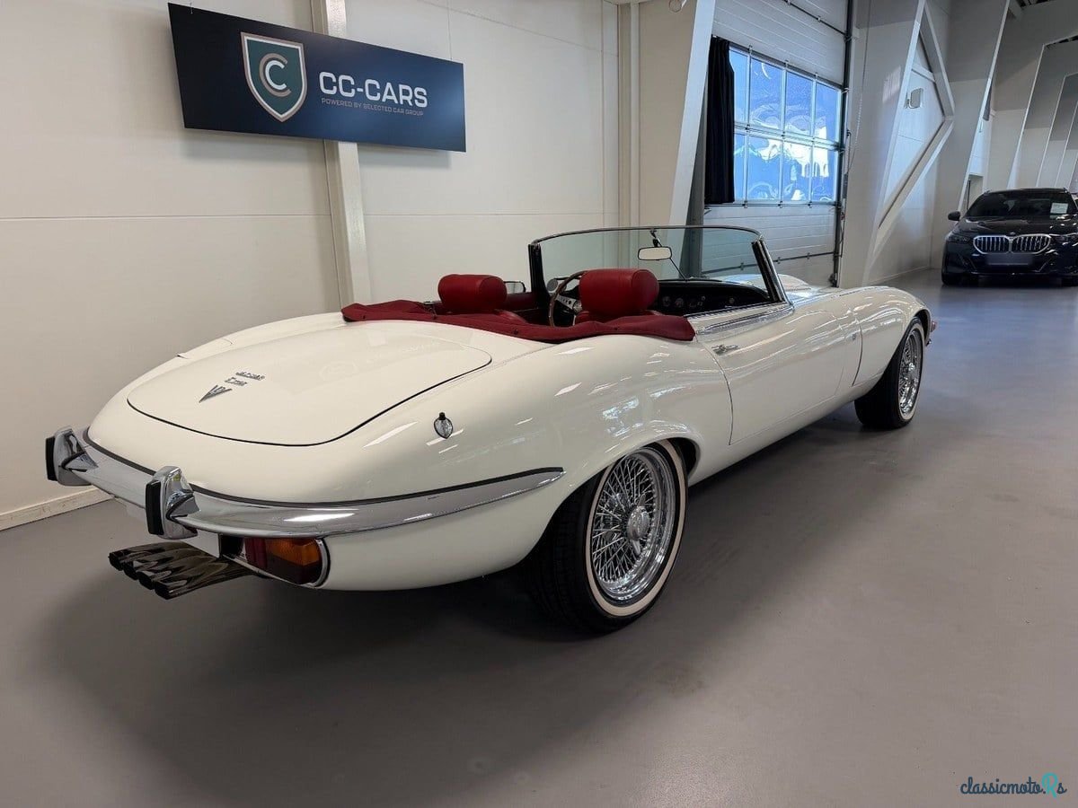 1974' Jaguar E-Type photo #3