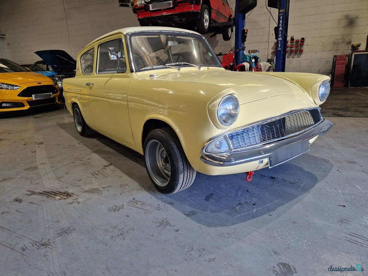 1960' Ford Anglia photo #4