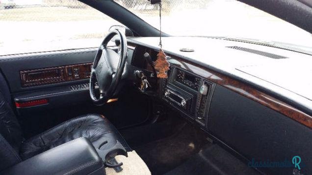 1996' Cadillac Fleetwood Brougham photo #3