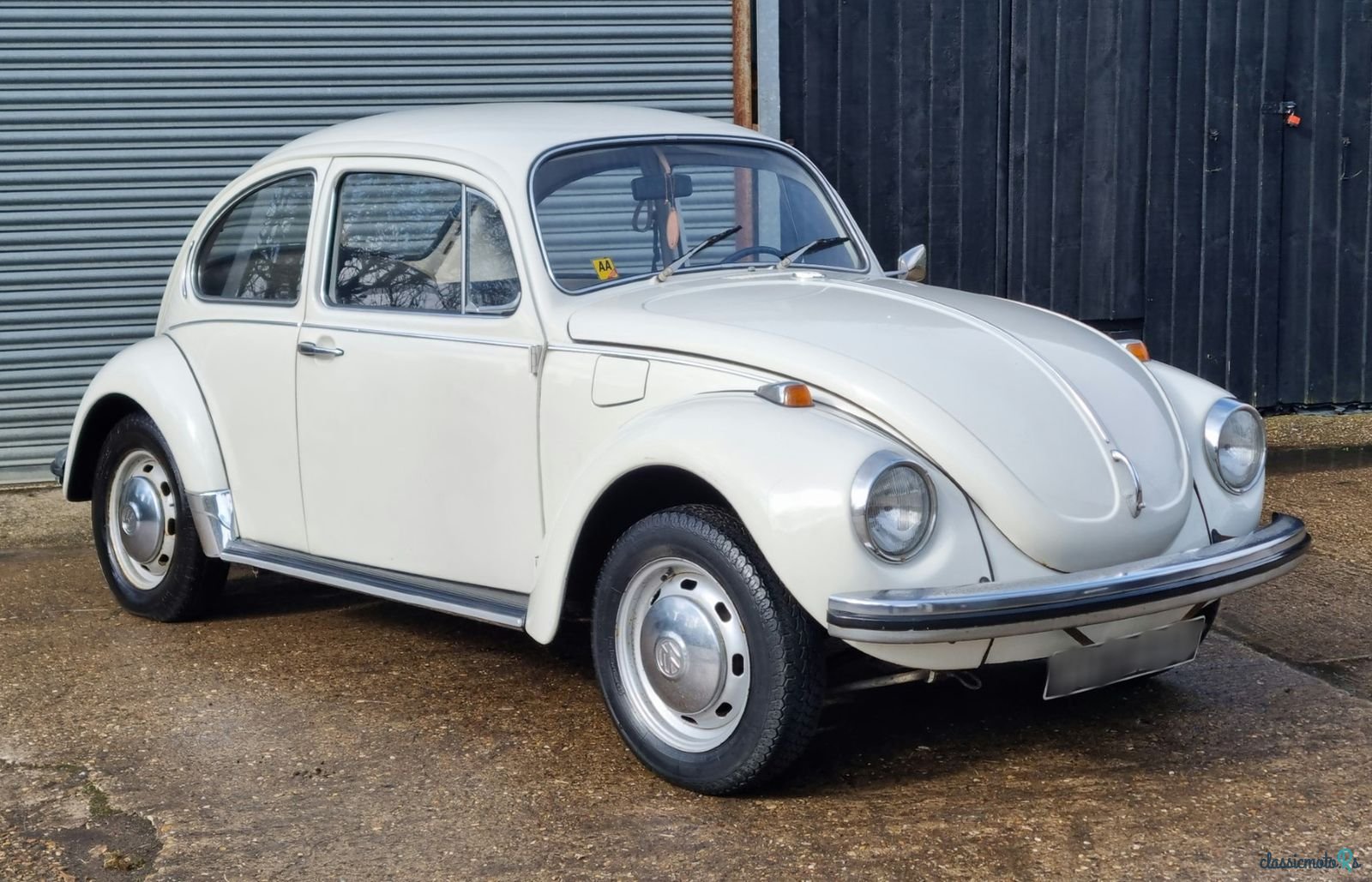 1971' Volkswagen Beetle photo #1