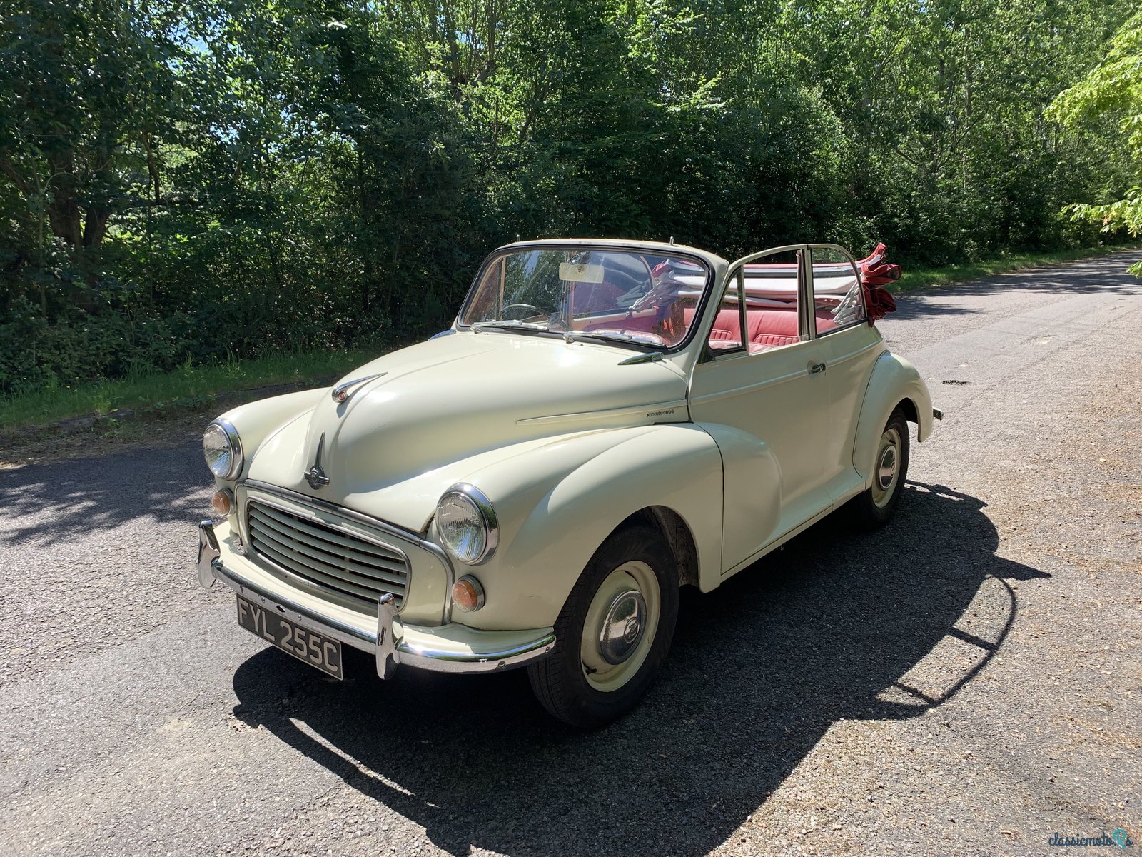 1965' Morris Minor photo #4