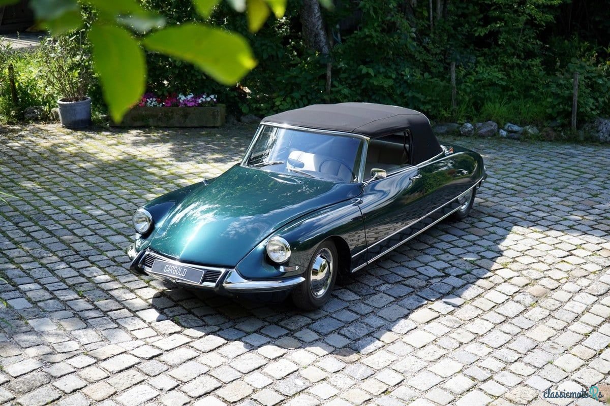 1963' Citroen DS photo #1