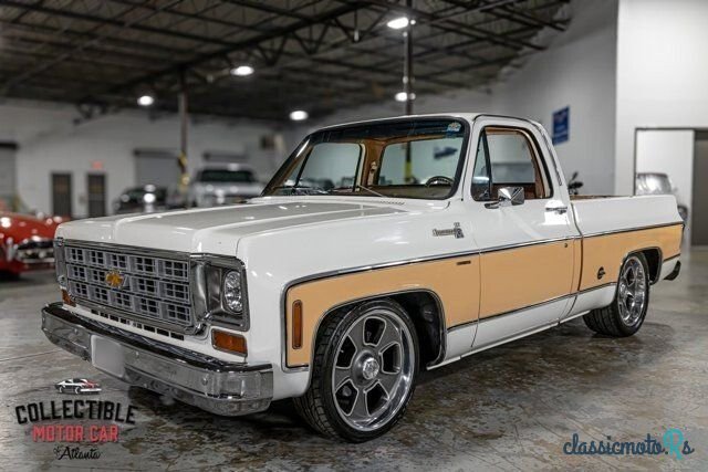 1977' Chevrolet C/K Truck photo #2