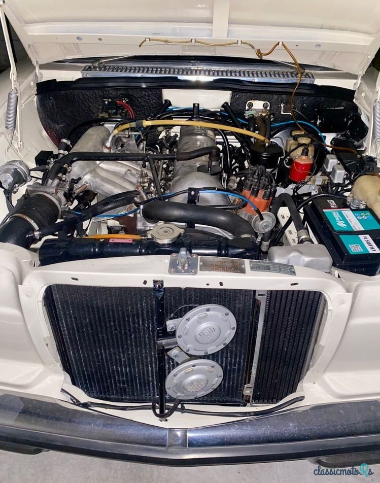 1972' Mercedes-Benz 250 photo #4