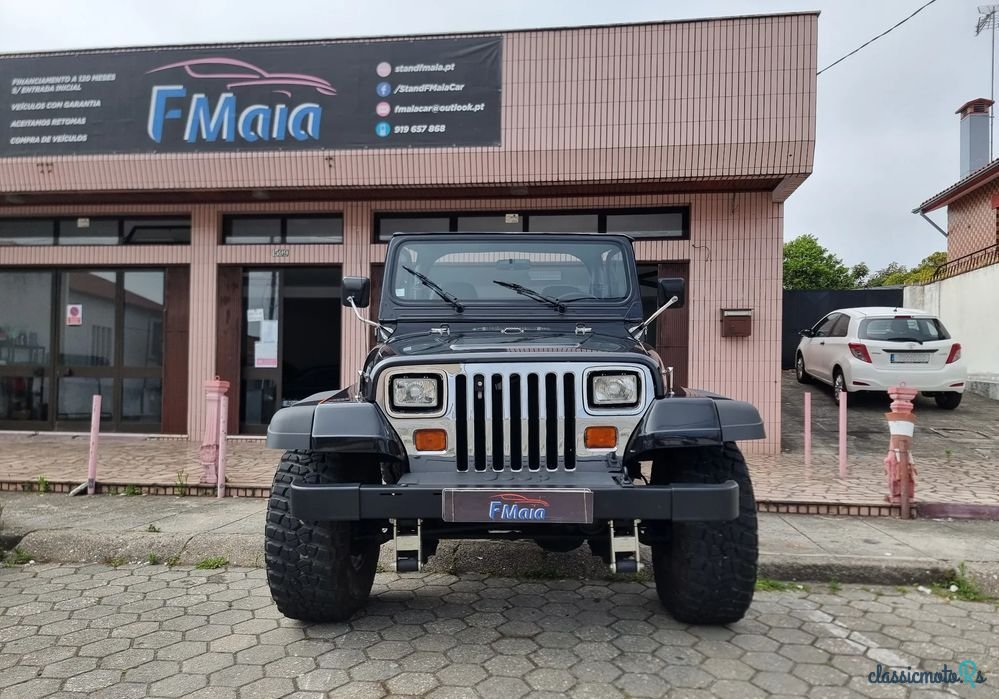 1989' Jeep Wrangler photo #3