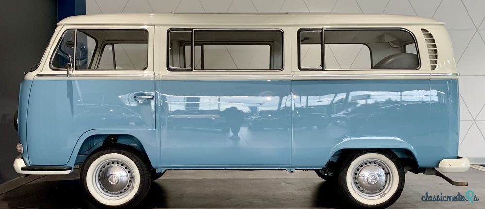 1971' Volkswagen Multivan photo #3