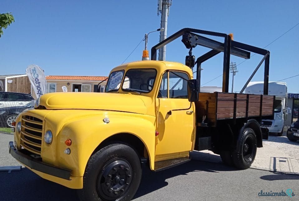 1958' Citroen 2CV photo #2