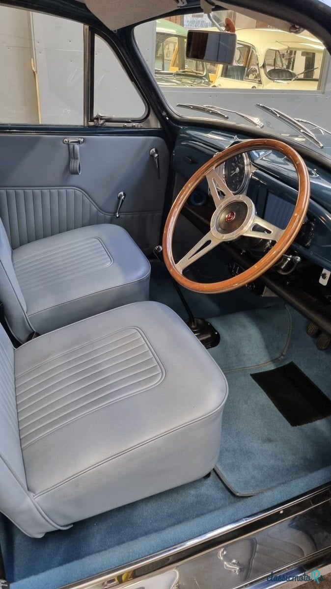 1969' Morris Minor photo #3