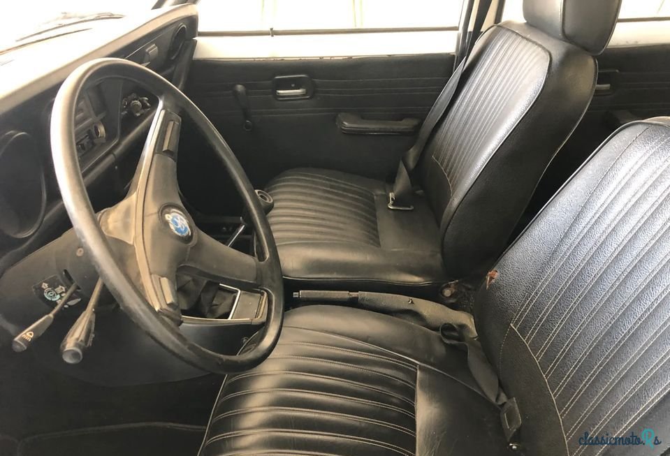 1975' Mazda 818 photo #6