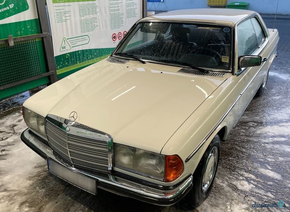 1980' Mercedes-Benz W123 photo #3