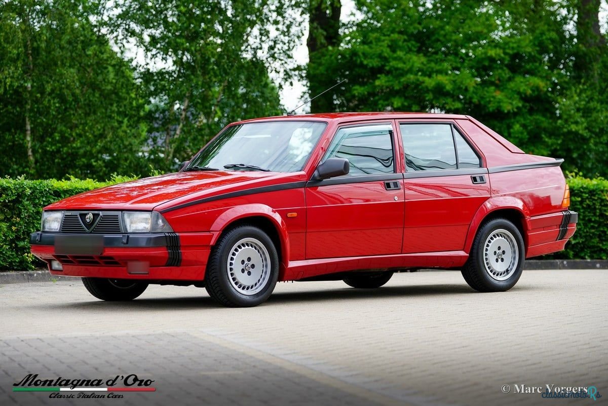 1988' Alfa Romeo 75 photo #3