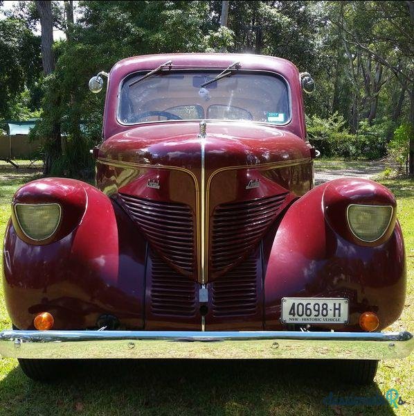 1939' Willys Overland photo #2