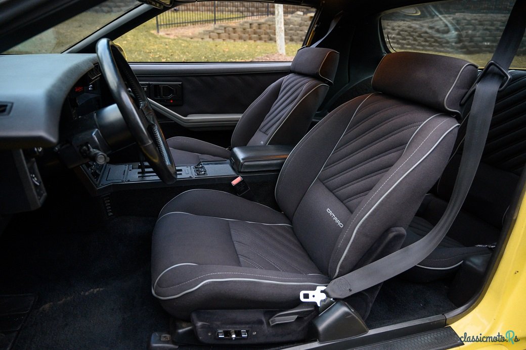 1987' Chevrolet Camaro photo #4