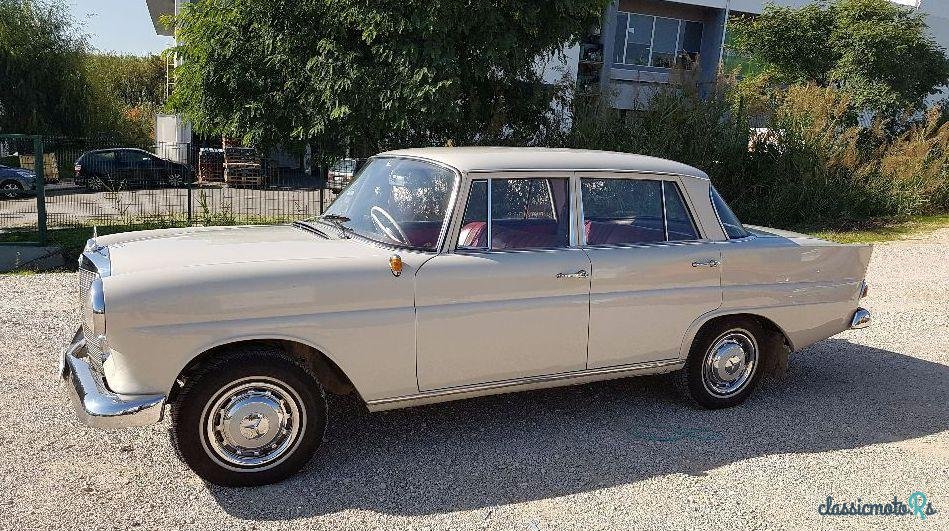 1965' Mercedes-Benz 190 C photo #2