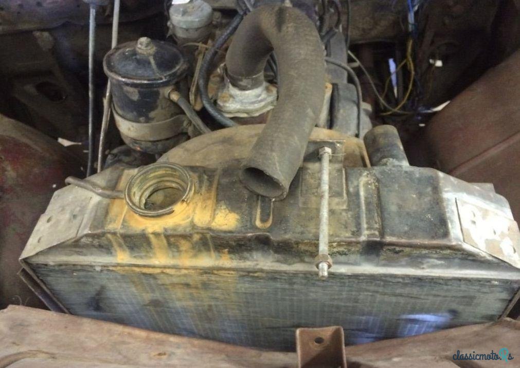 1949' Willys Overland photo #4